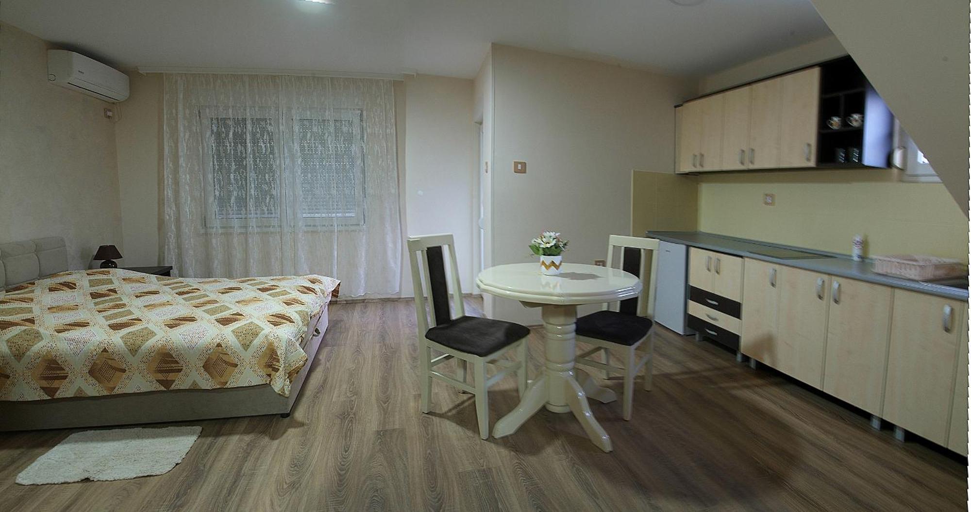 Apartments Kamenjar Novi Sad Pokoj fotografie